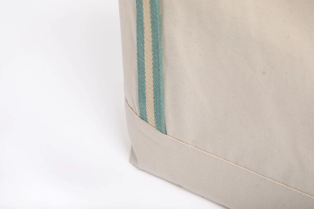 Organic cotton beach & picnic bag