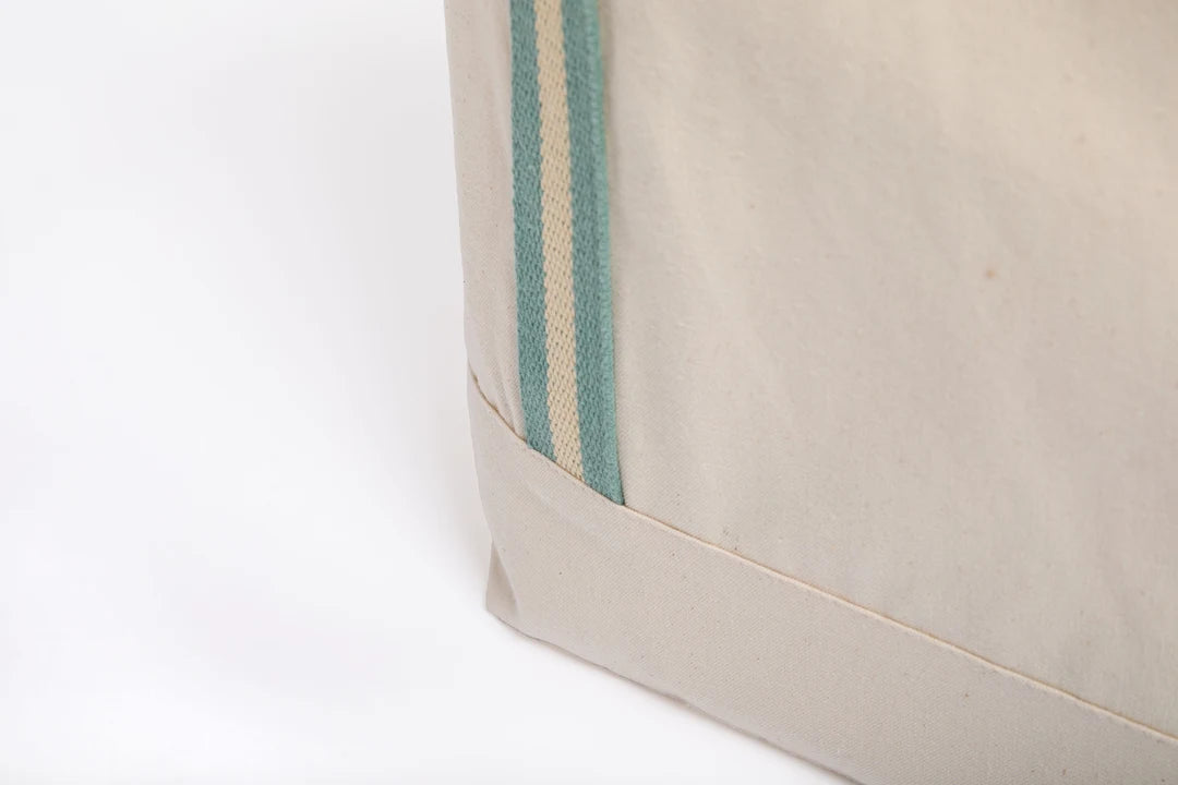 Organic cotton beach & picnic bag